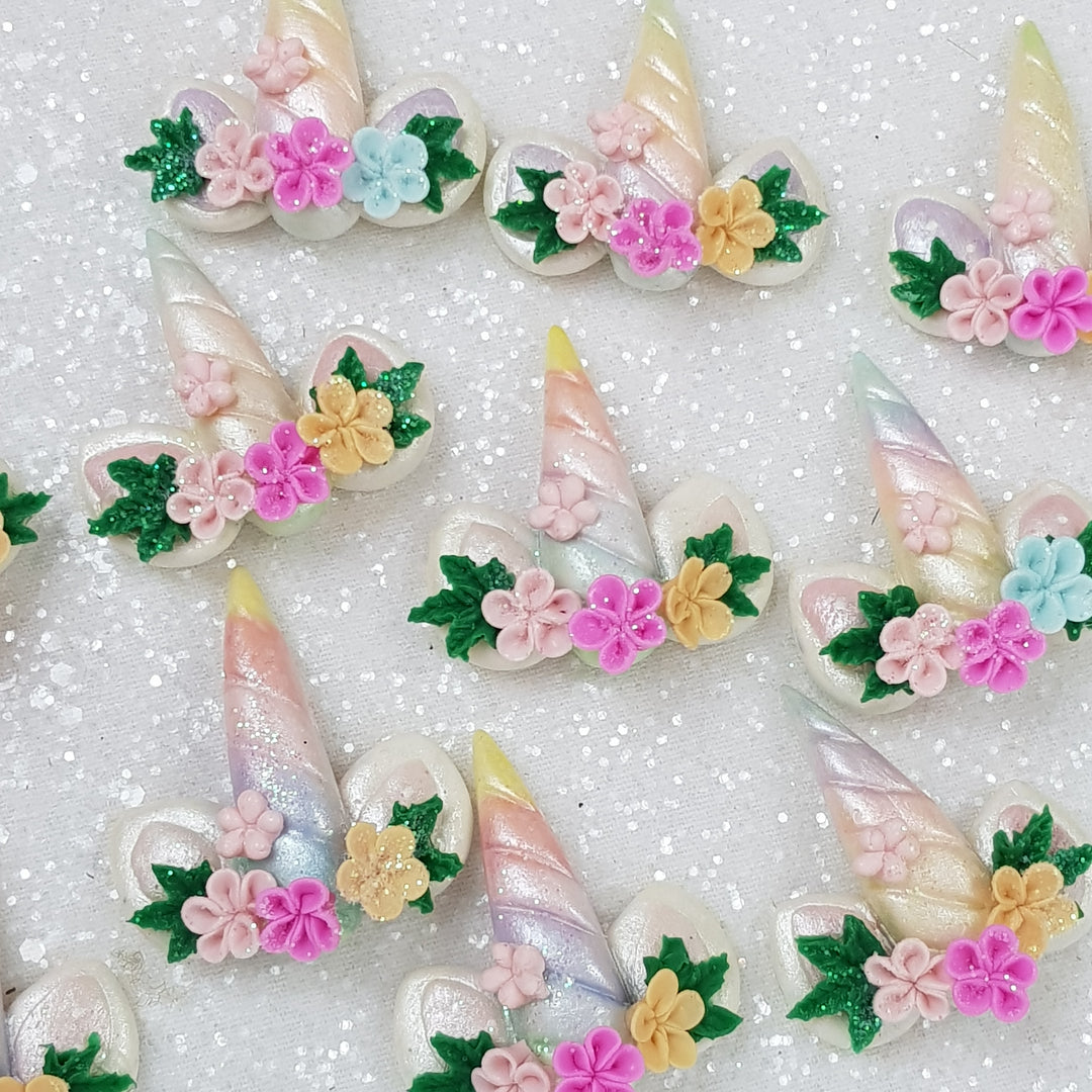 Rainbow Unicorn Horn - Embellishment Clay Bow Centre
