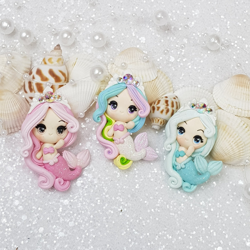 Mermaid with crown - Handmade Flatback Clay Bow Centre - Crafty Mood