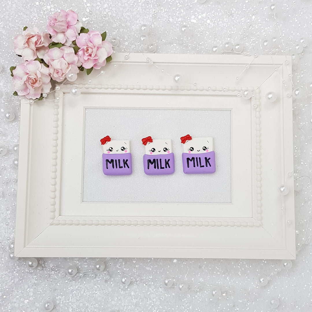 Milk - Handmade Flatback Clay Bow Centre - Crafty Mood