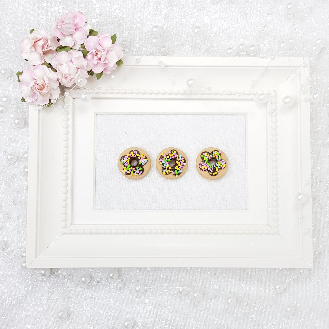 Favourite Donut - Handmade Flatback Clay Bow Centre - Crafty Mood