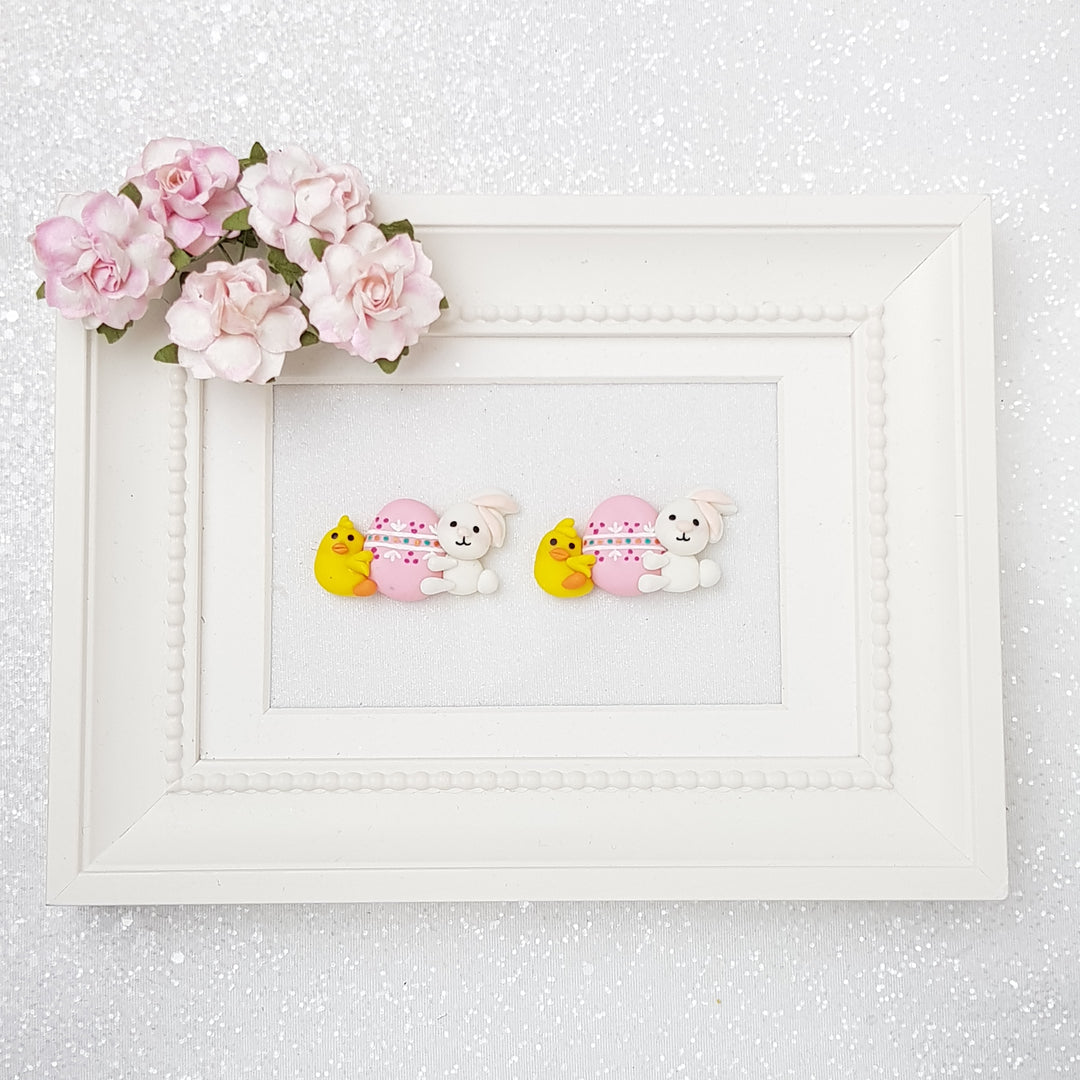 Happy Easter egg - Embellishment Clay Bow Centre - Crafty Mood