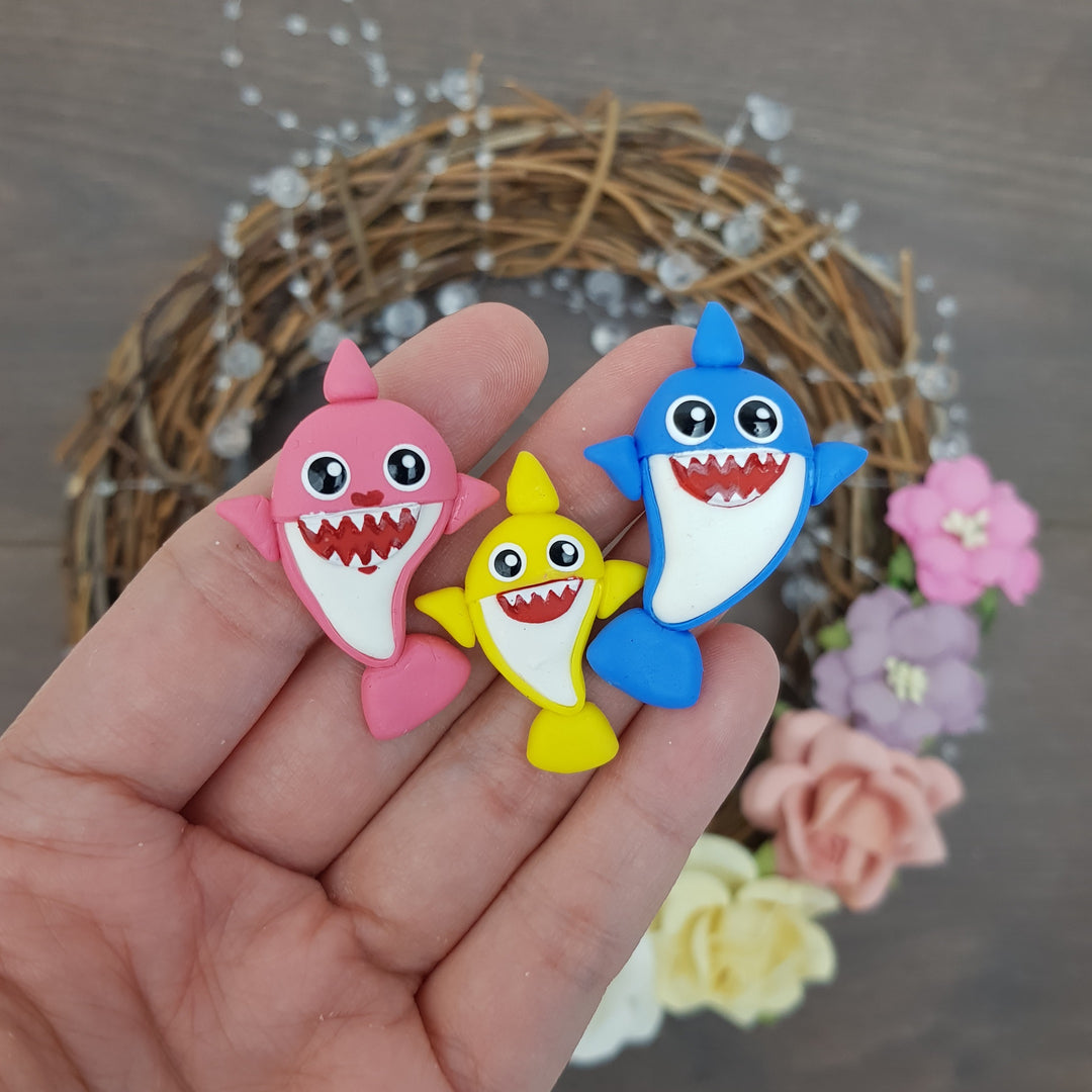 Happy shark - Embellishment Clay Bow Centre