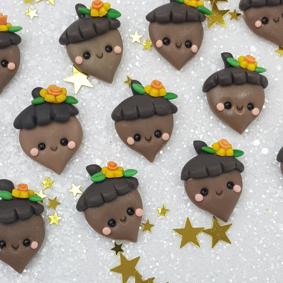 Cute acorn - Handmade Flatback Clay Bow Centre