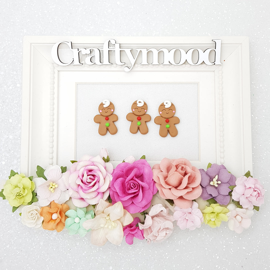 Cute gingerbread - Handmade Flatback Clay Bow Centre