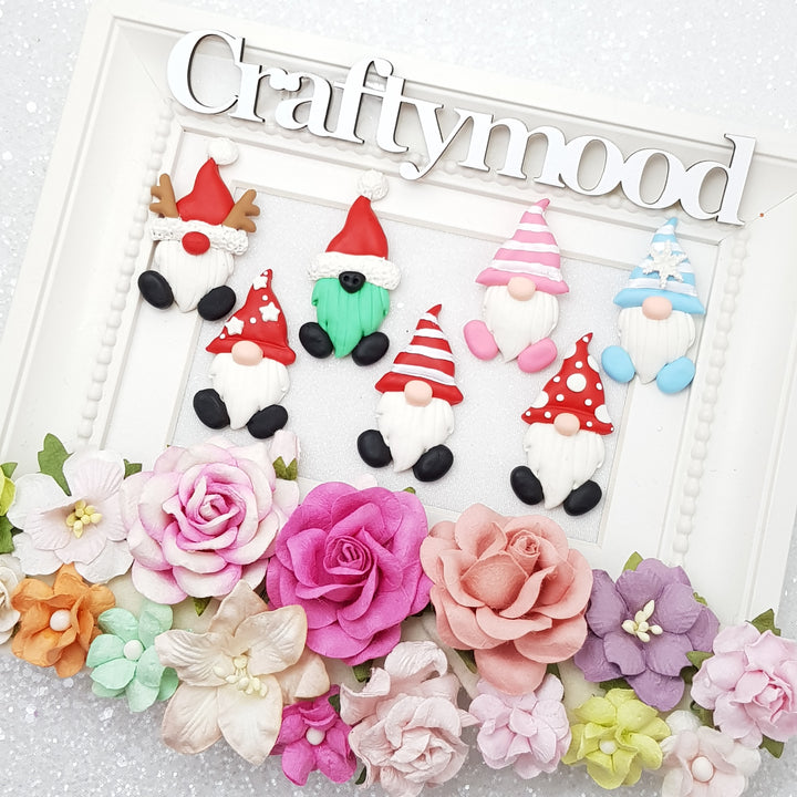 Adorable gonk gnome - Embellishment Clay Bow Centre