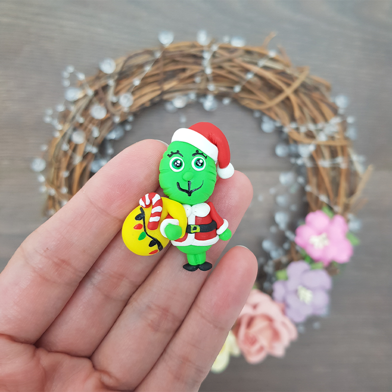 Christmas green monster - Embellishment Clay Bow Centre