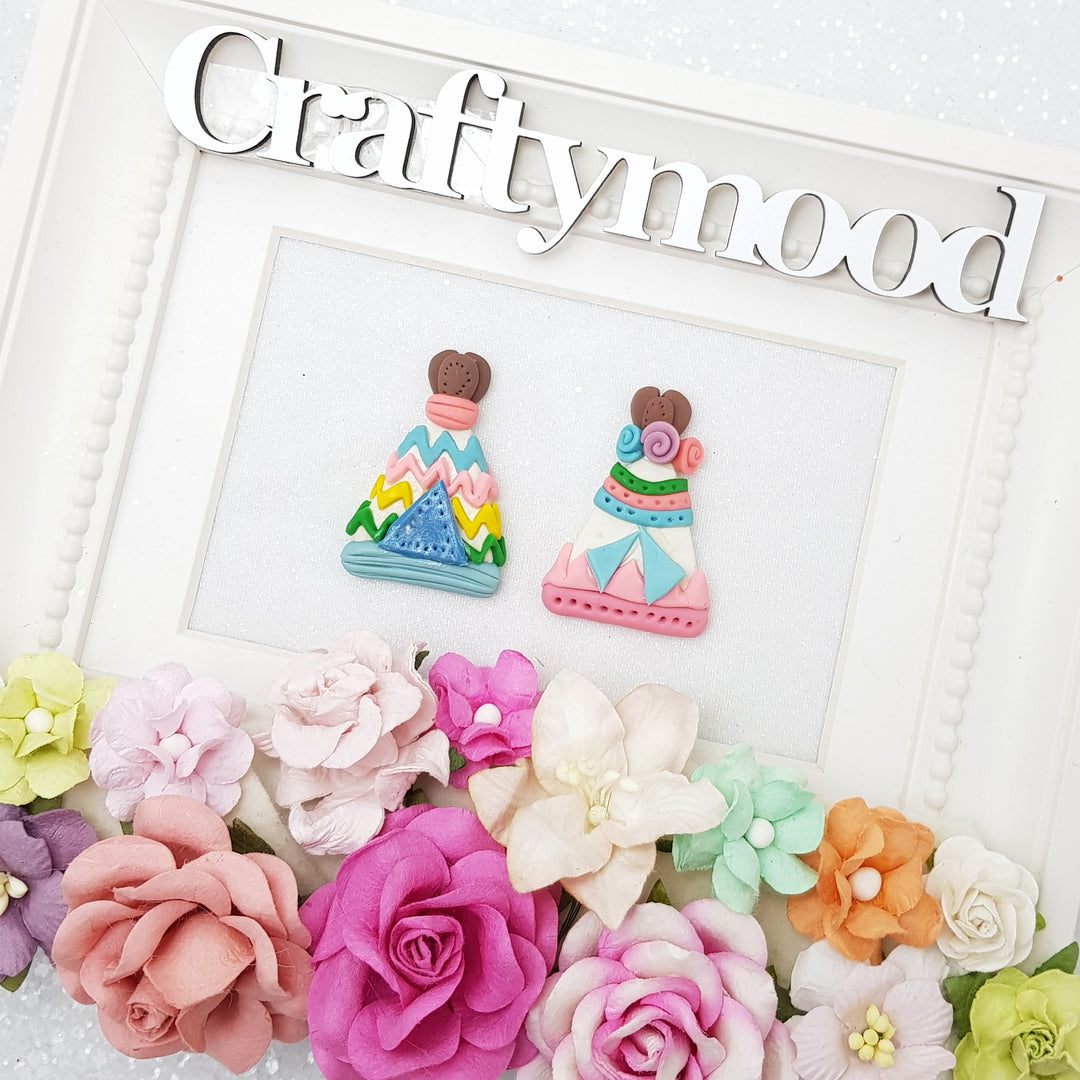 Adorable tee pee - Handmade Flatback Clay Bow Centre