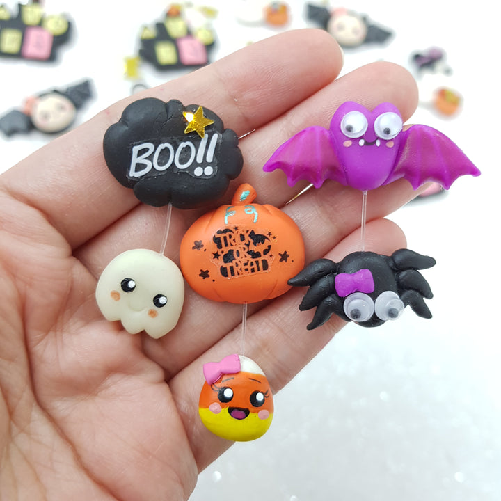 Halloween gang - glow in the dark - Handmade Flatback Clay Bow Centre