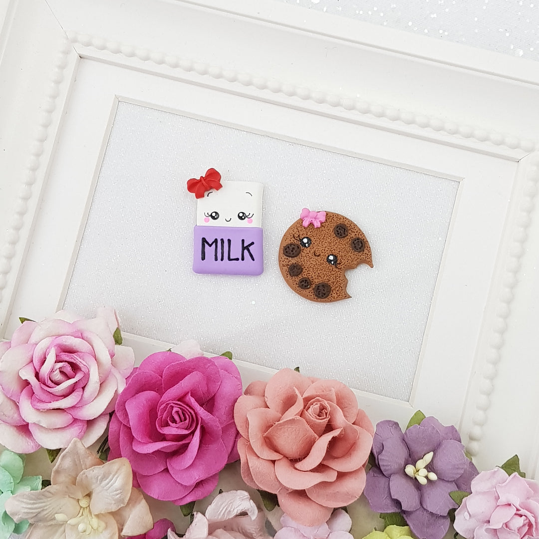 Cutie milk and cookie - Embellishment Clay Bow Centre