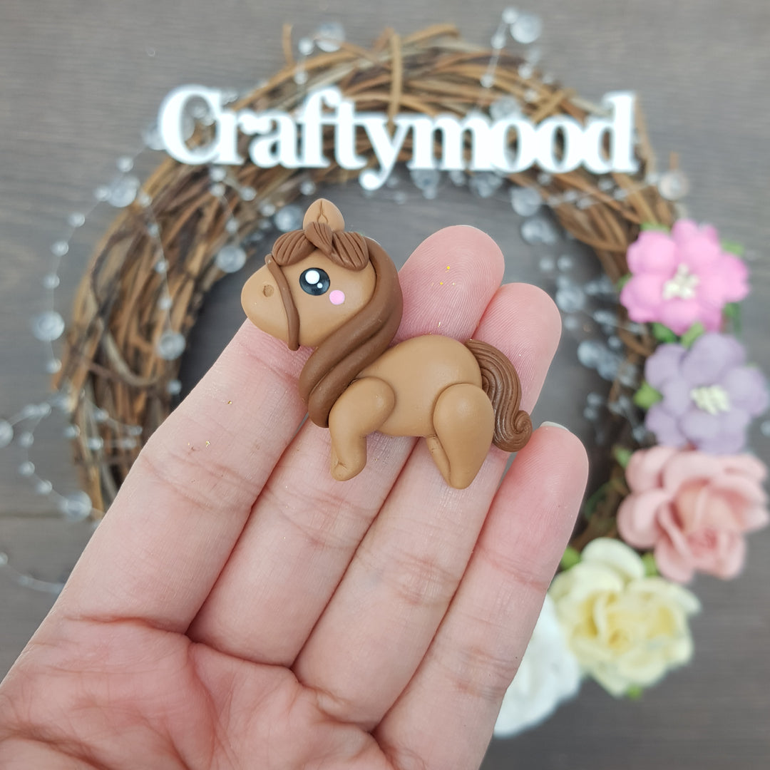 horse - Embellishment Clay Bow Centre
