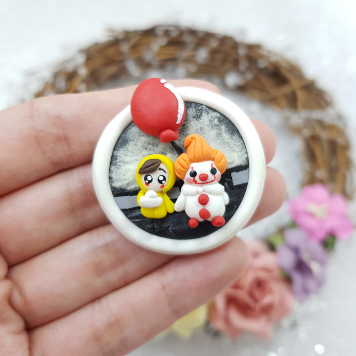 Glow in the dark - Creepy cameo - Embellishment Clay Bow Centre