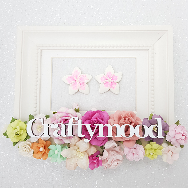 White pink frangipani - Handmade Flatback Clay Bow Centre