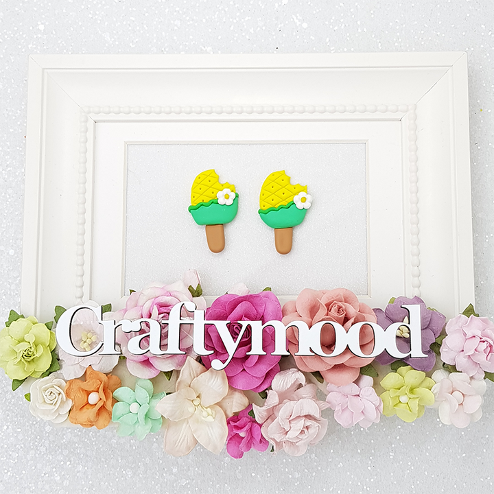 Ice lollypop - Handmade Flatback Clay Bow Centre