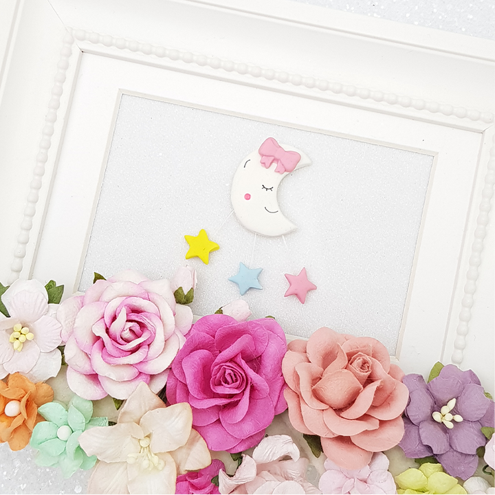 Sleeping moon - Embellishment Clay Bow Centre