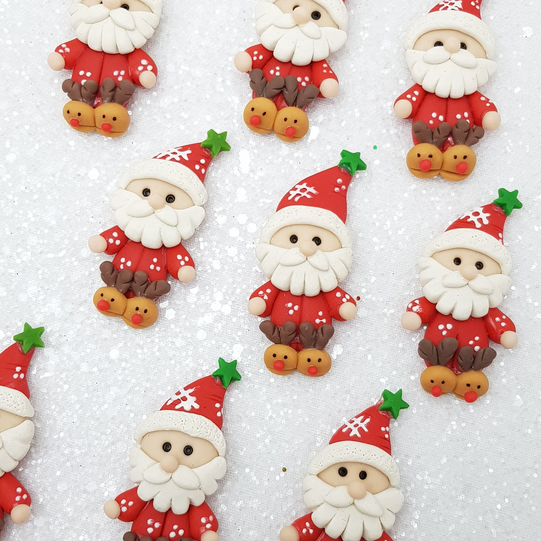 Adorable Christmas Santa - Handmade Flatback Clay Bow Centre