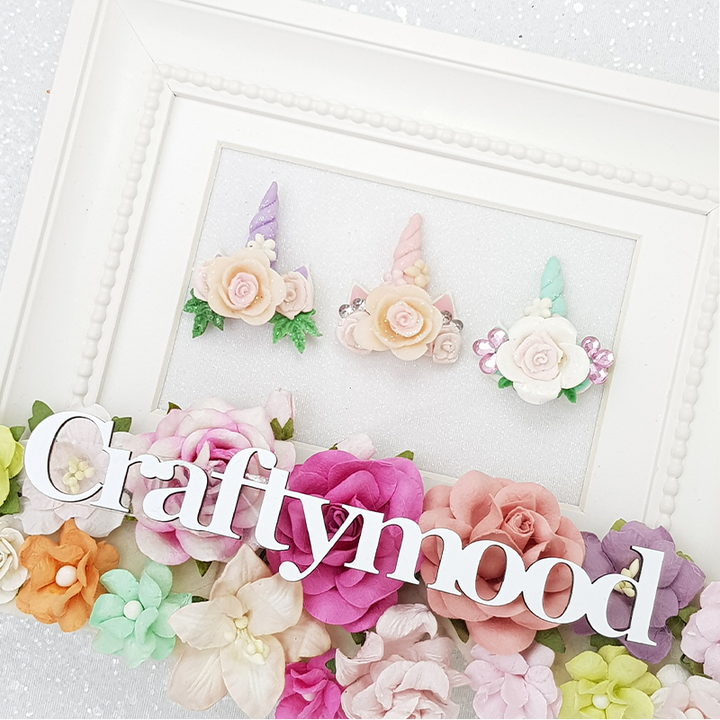 Spring unicorn horn - Embellishment Clay Bow Centre