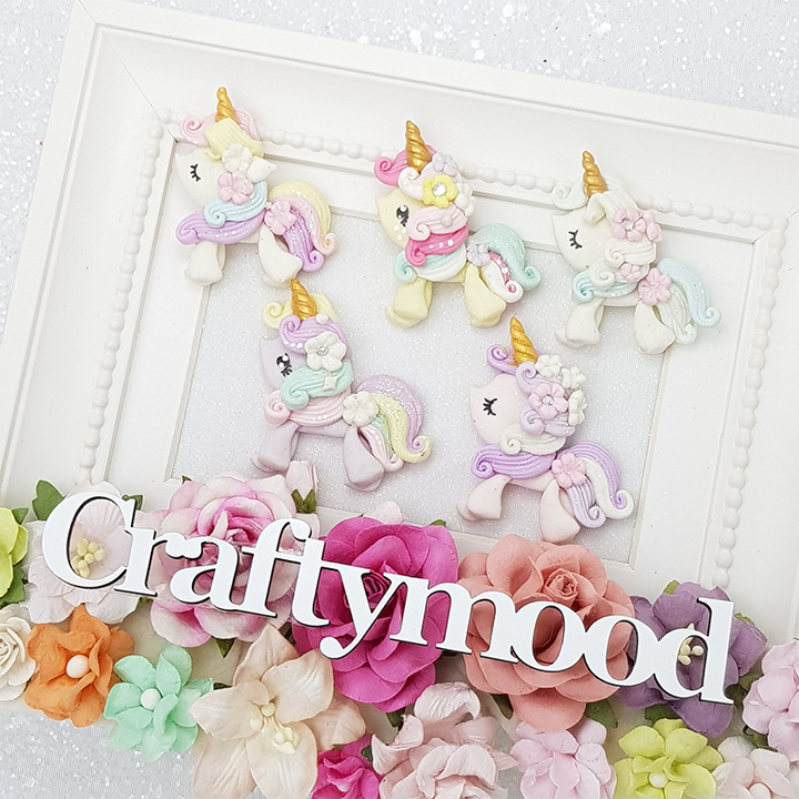 Unicorn pony - Handmade Flatback Clay Bow Centre