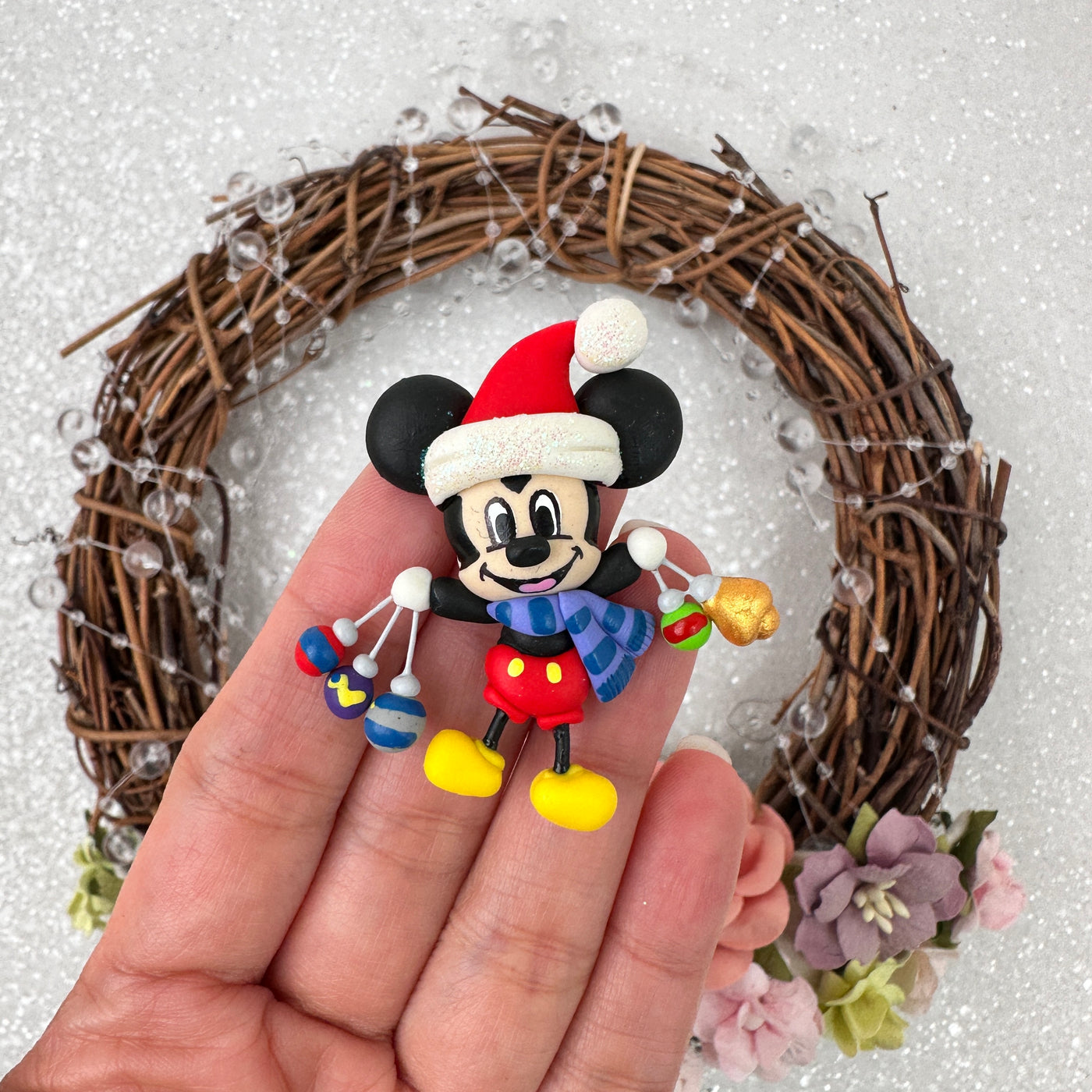 Christmas happy mouse - Handmade Flatback Clay Bow Centre