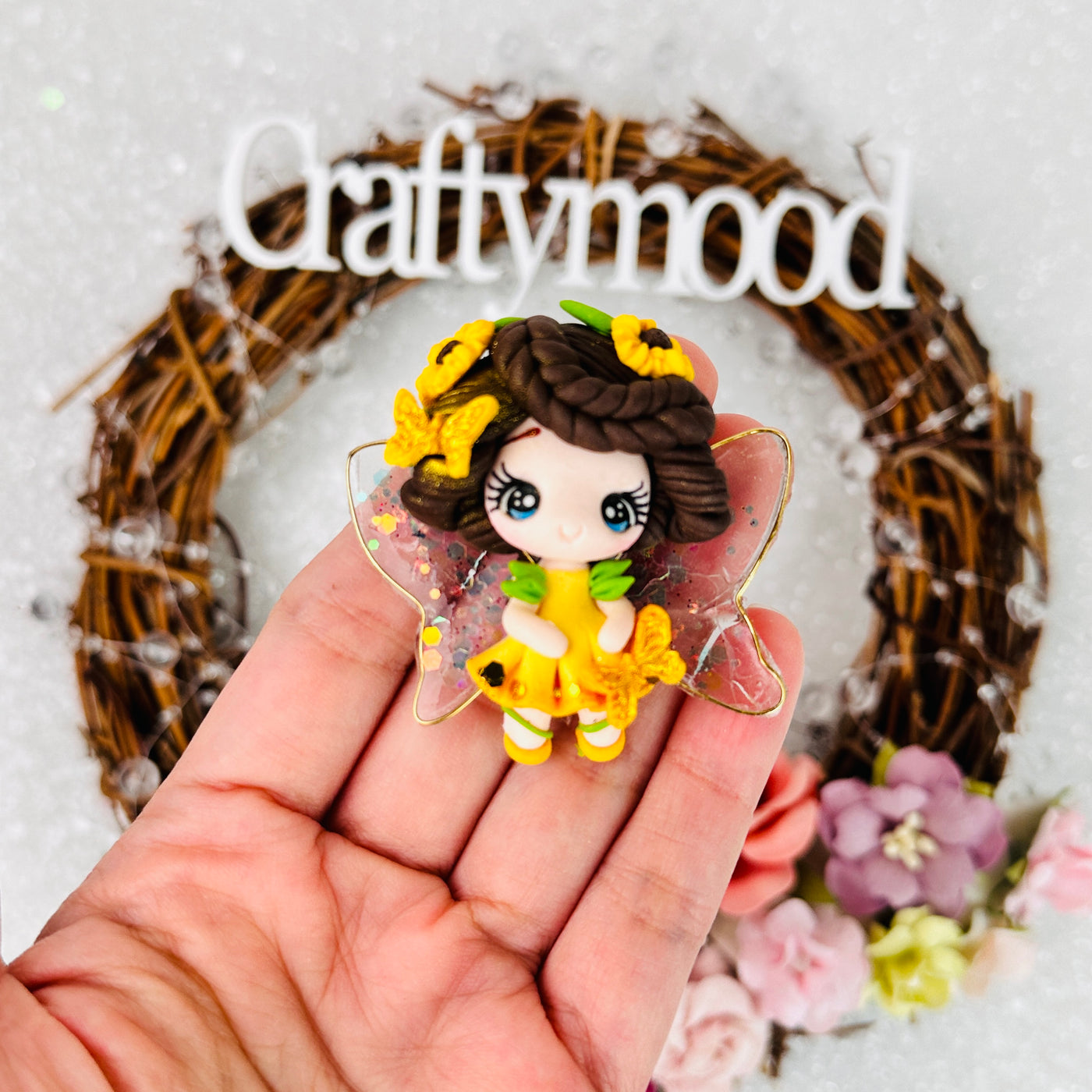 Autumn yellow flower fairy - Handmade Flatback Clay Bow Centre