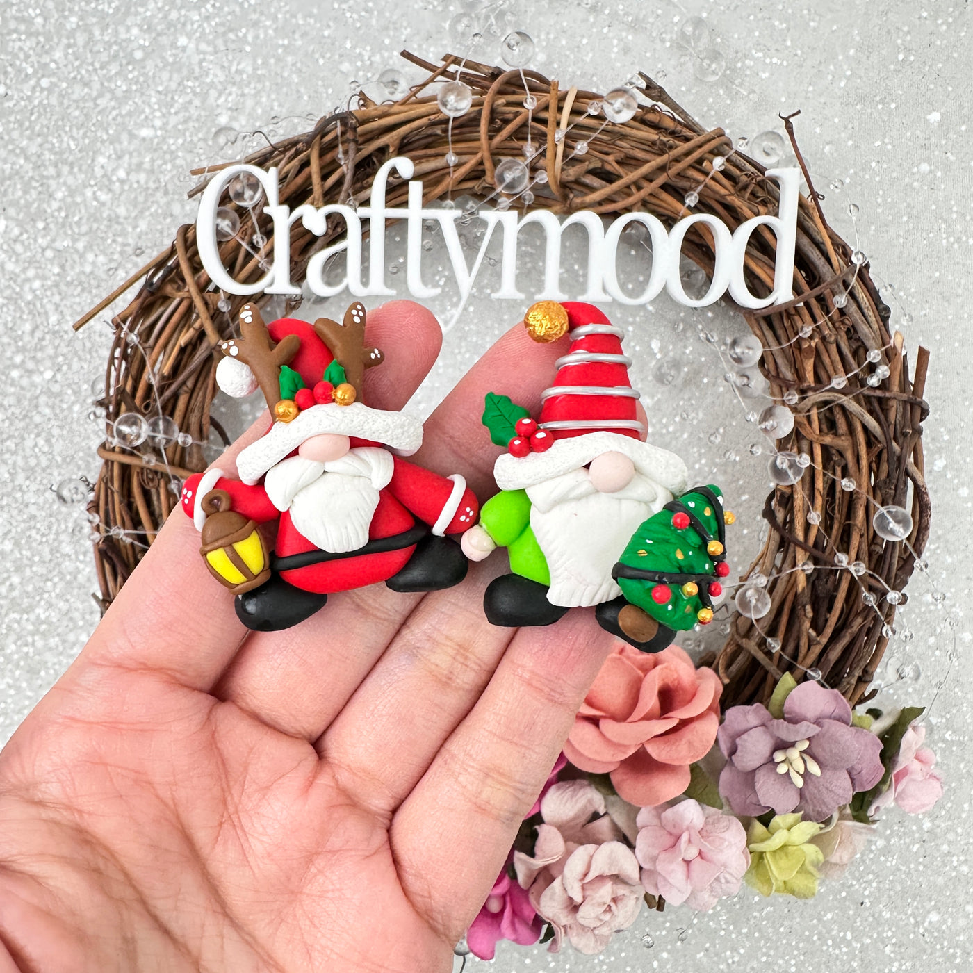 Christmas gnome Santa hat - Handmade Flatback Clay Bow Centre