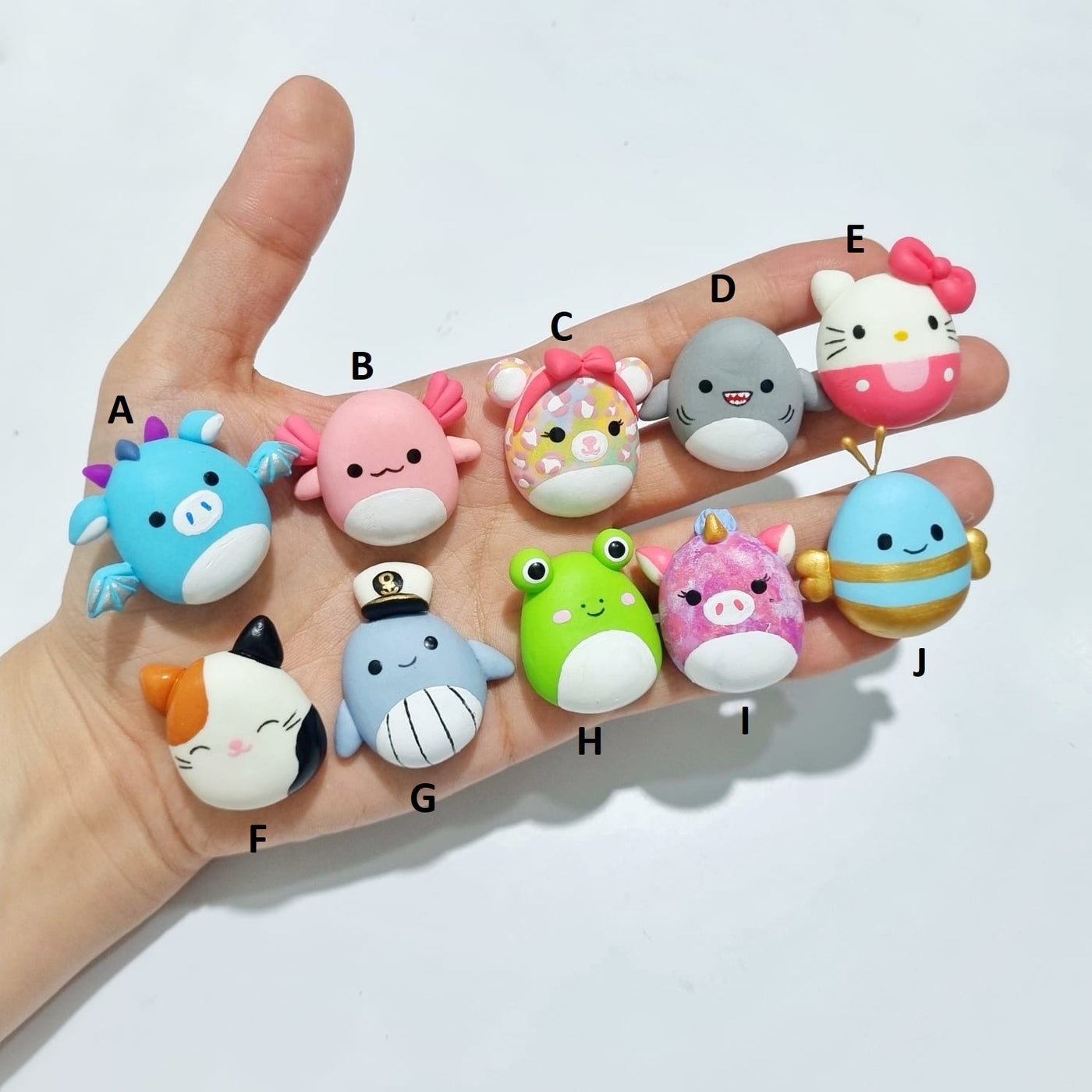 Cutie kawaii friends - Handmade Flatback Clay Bow Centre