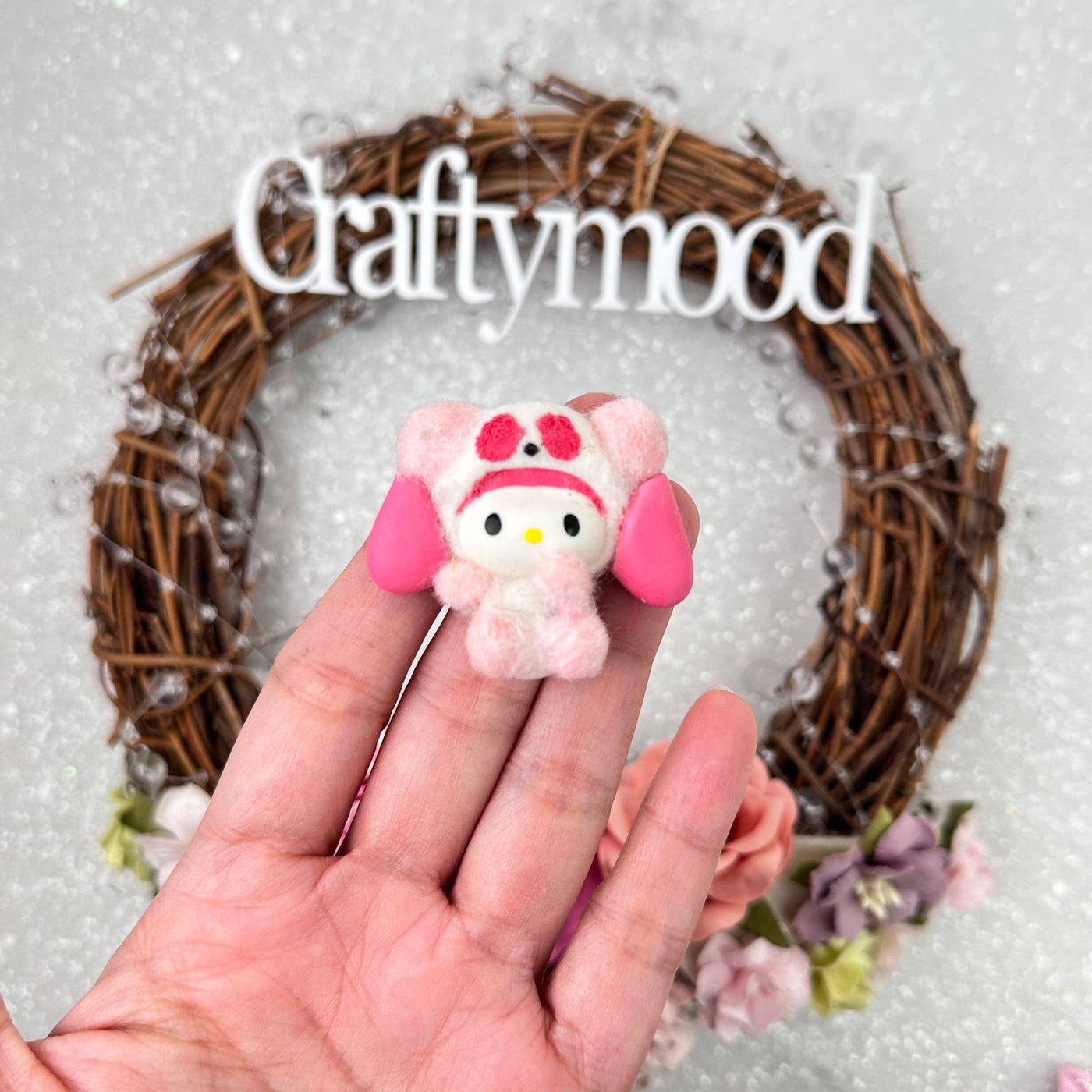 Kawaii pink rabbit - Handmade Flatback Clay Bow Centre