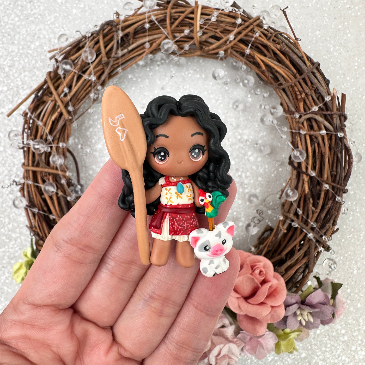 Island girl with paddle - Handmade Flatback Clay Bow Centre