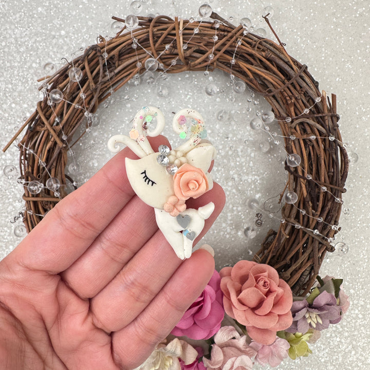 Sleepy white deer peach flower - Embellishment Clay Bow Centre