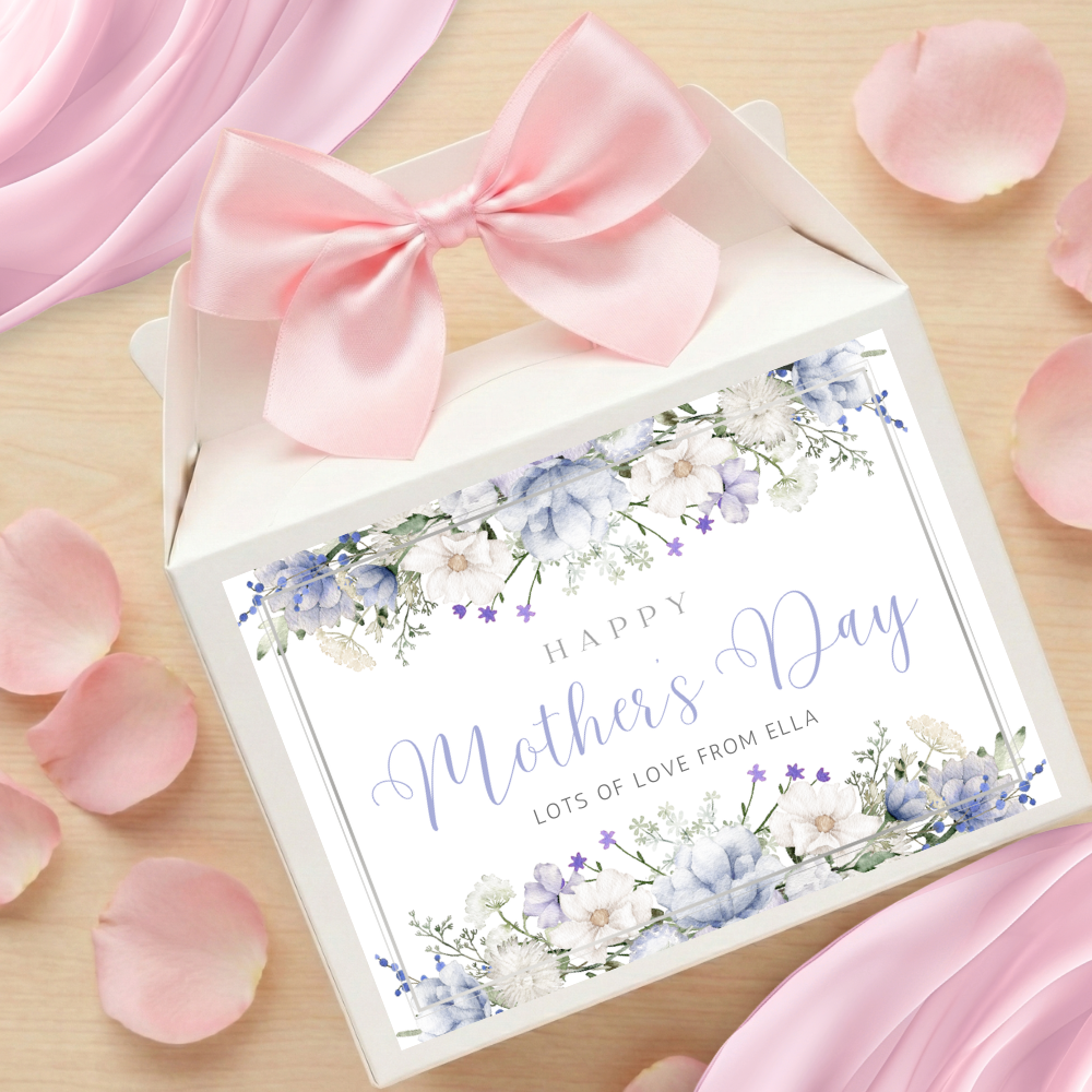 Label Sticker Party treat box - Mothers day blue lilac flowers - Crafty Mood
