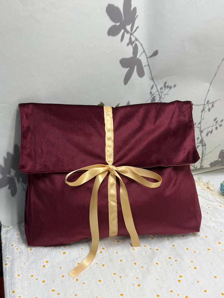 Velvet Christmas Envelope Gift Bag - Blank deep 40x34x10cm burgundy maroon red