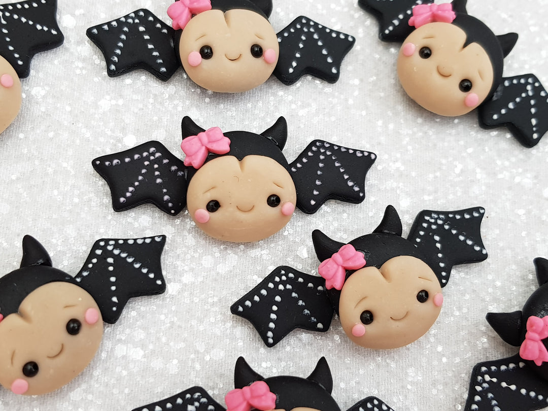 Clay Charm Embellishment - Bat Halloween - Crafty Mood