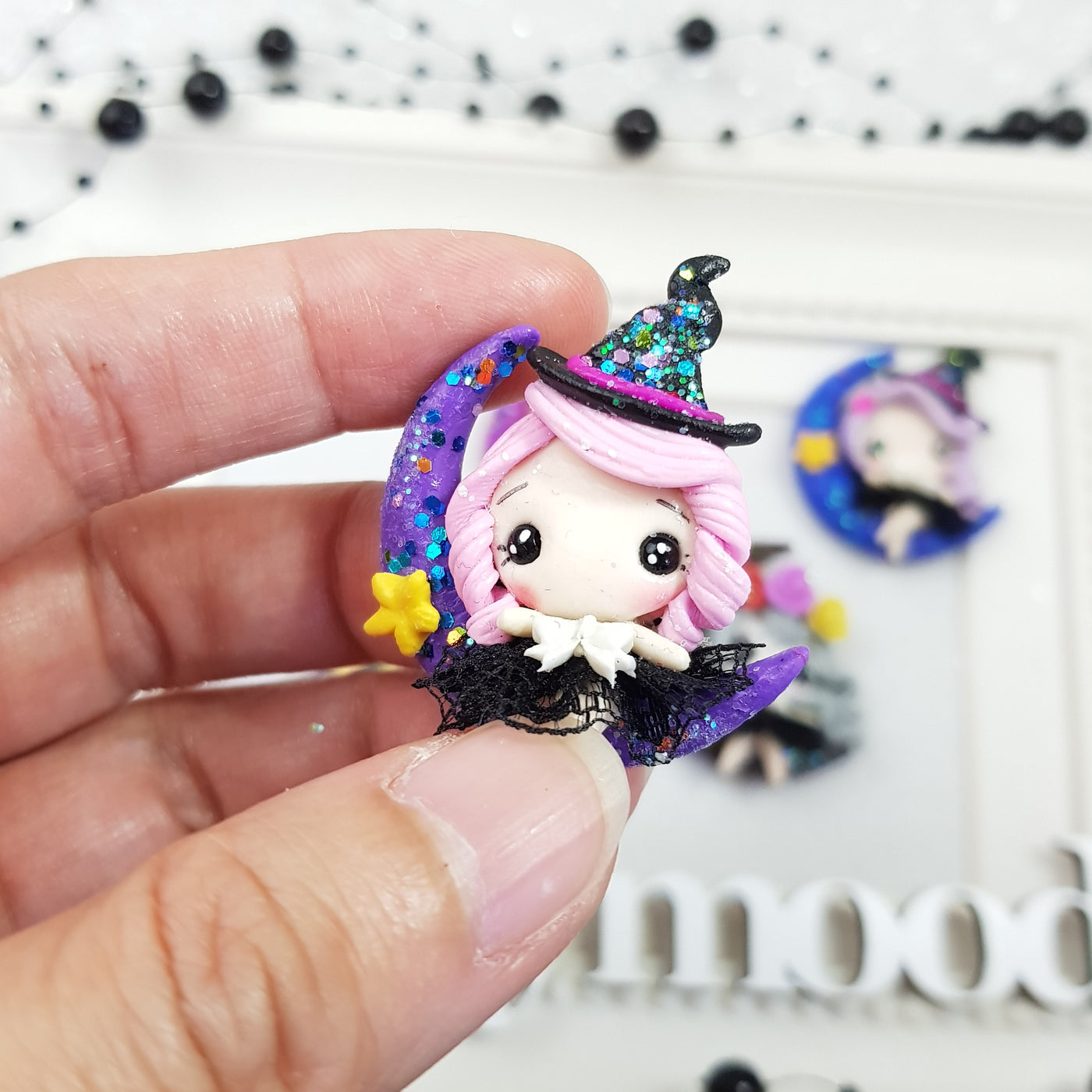 Moon witches - Embellishment Clay Bow Centre