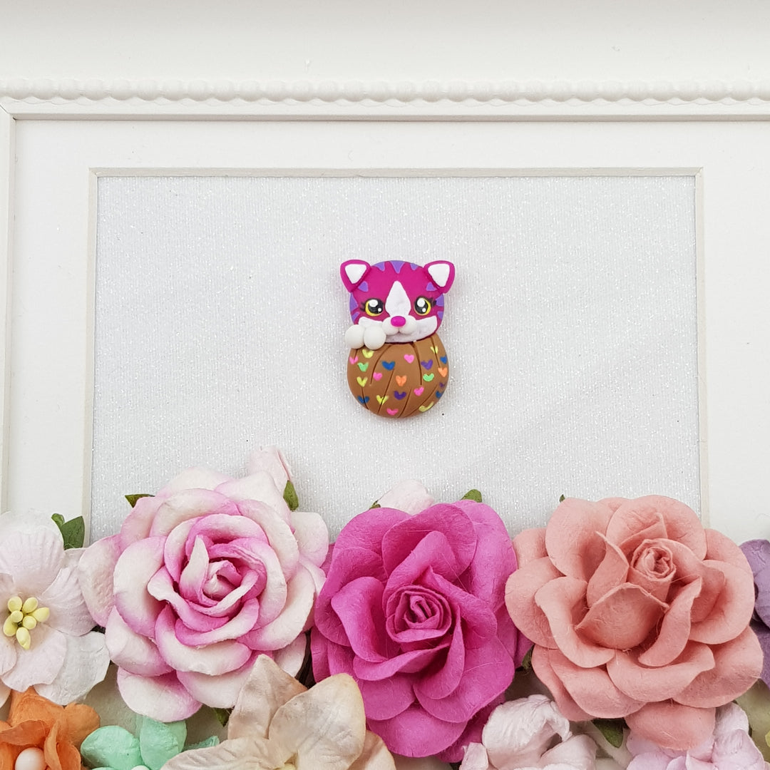 Adorable Magenta Cat - Handmade Flatback Clay Bow Centre