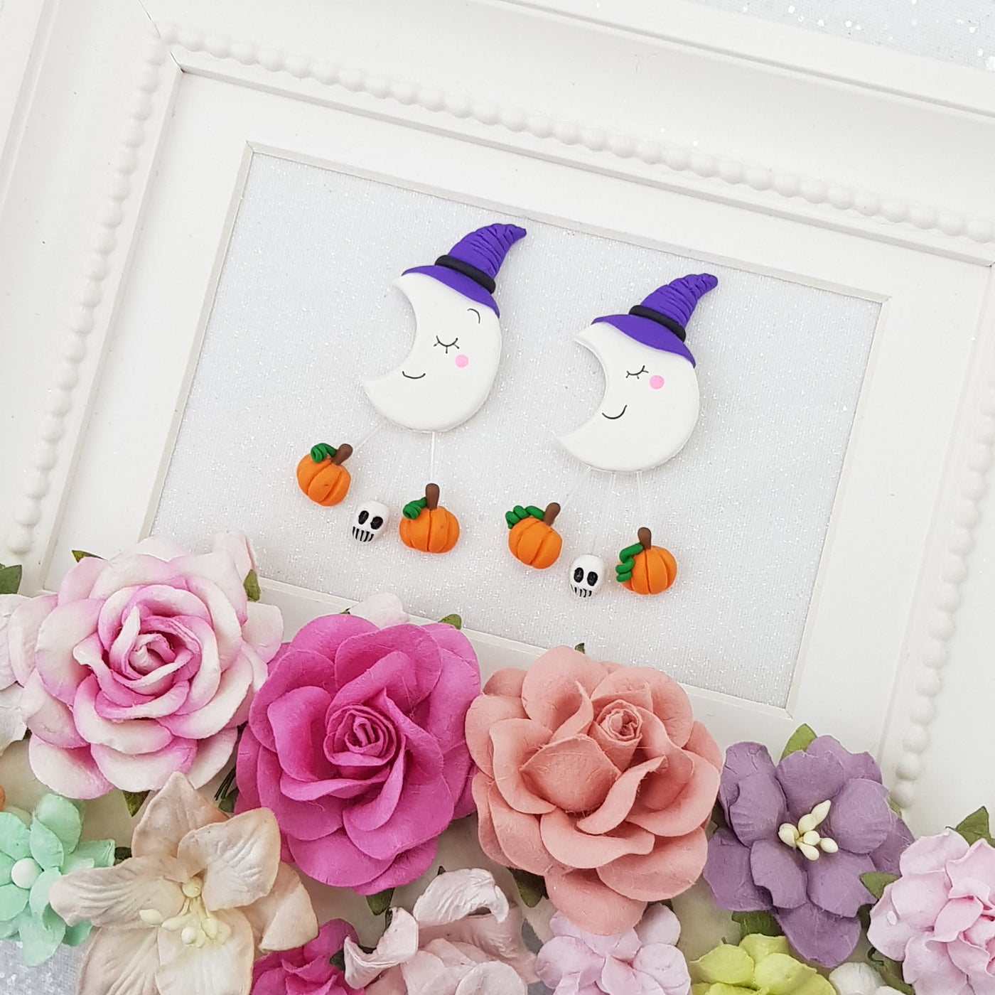 Sleepy Halloween Moon - Embellishment Clay Bow Centre