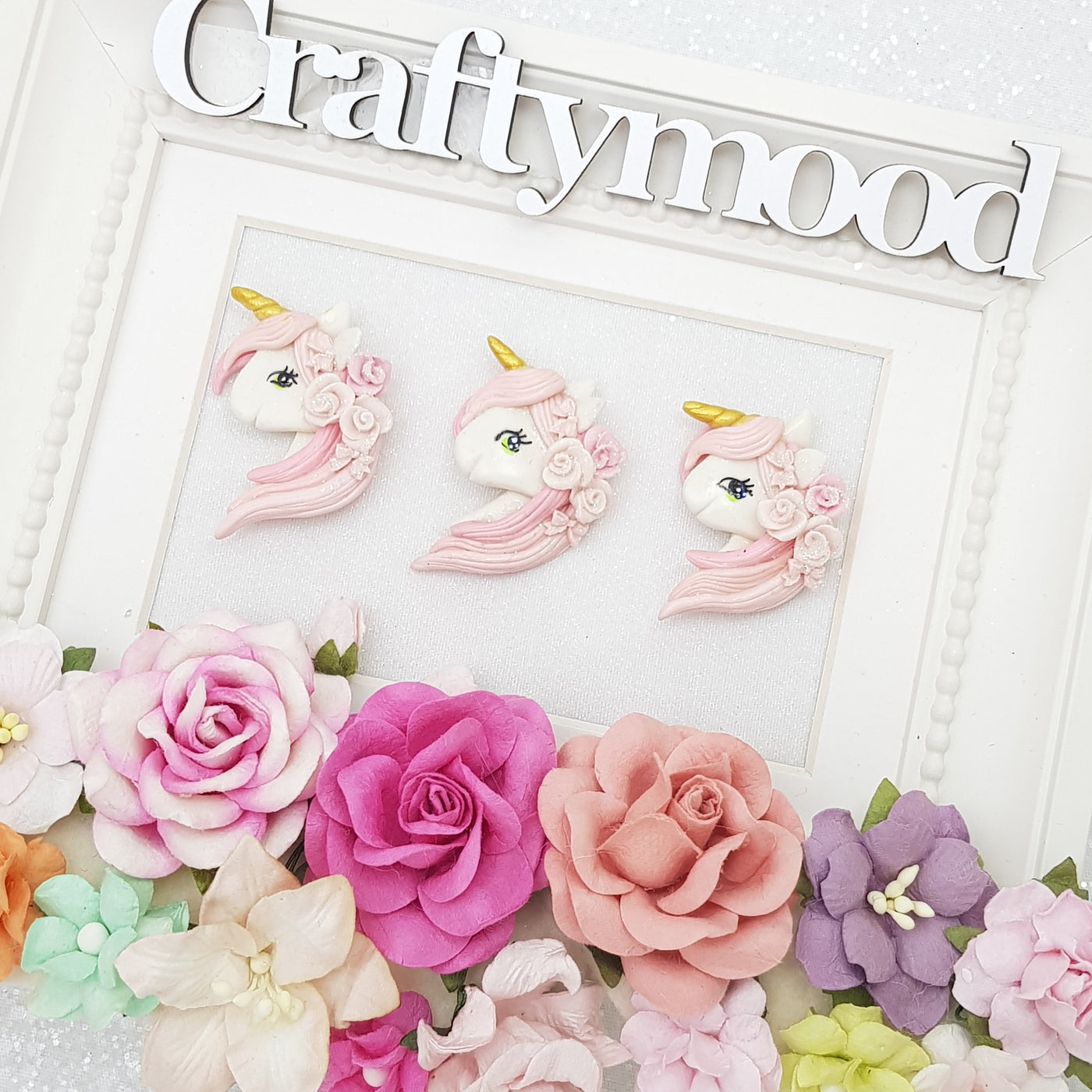 Pink unicorn head - Handmade Flatback Clay Bow Centre