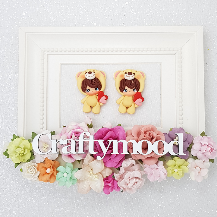 Love bear - Handmade Flatback Clay Bow Centre