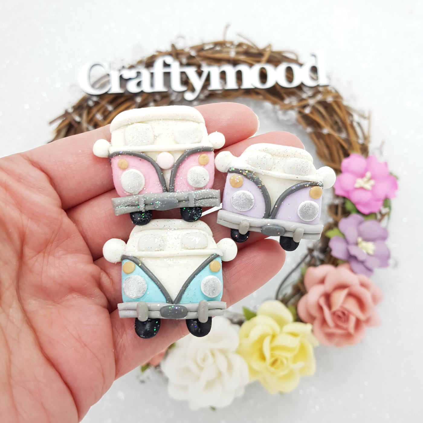 Camper van  - Embellishment Clay Bow Centre