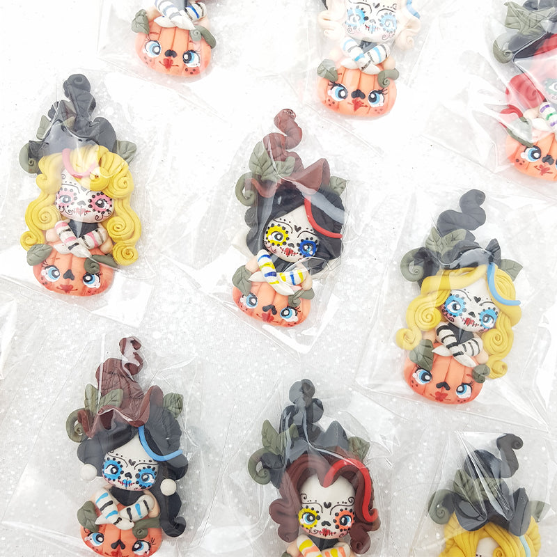 Set of 10 Halloween witch on pumpkin  - Embellishment Clay Bow Centre