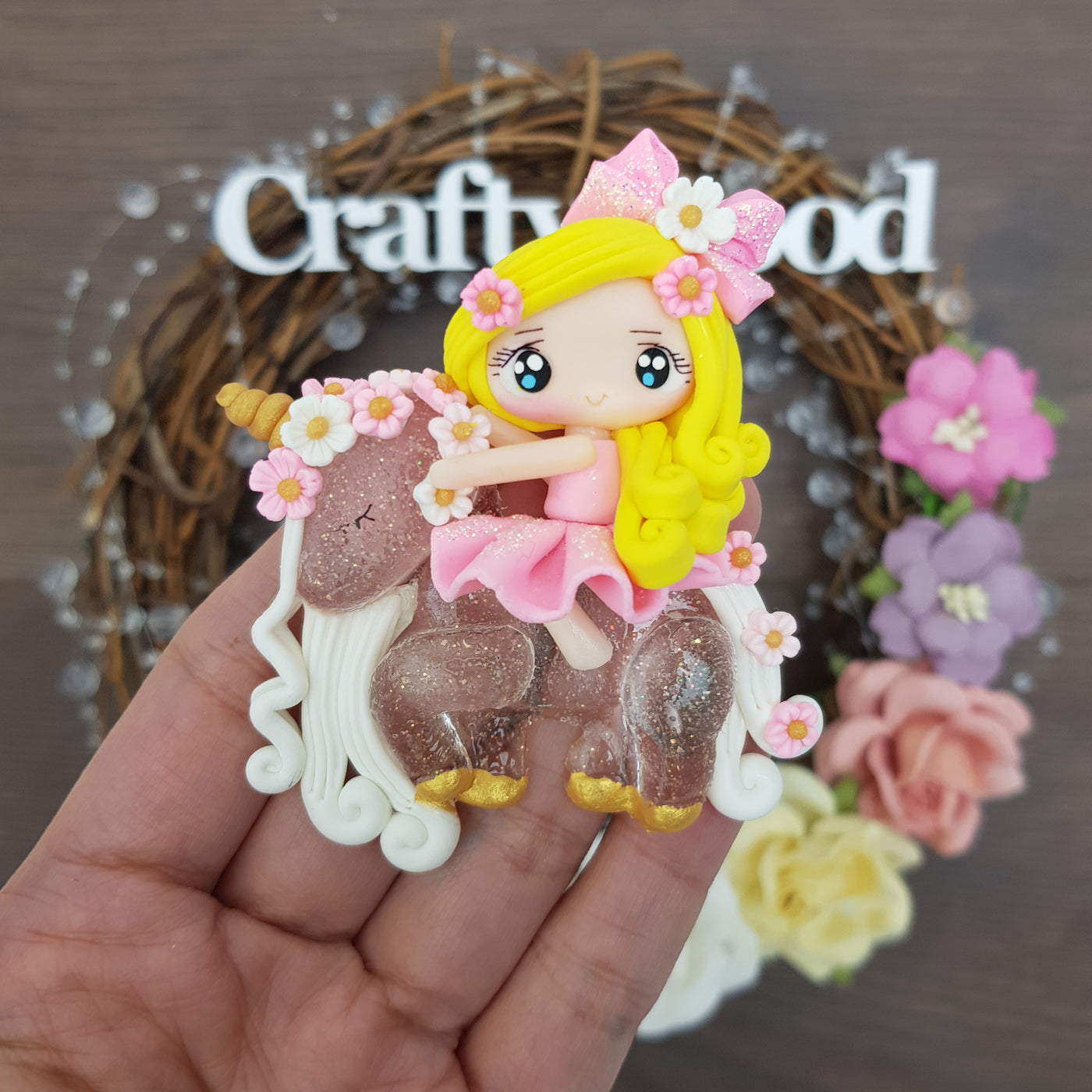 Pink unicorn girl - Embellishment Clay Bow Centre