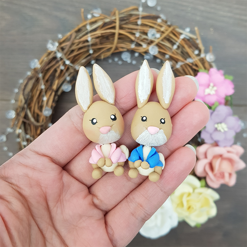 The adorable rabbit bunny - Handmade Flatback Clay Bow Centre