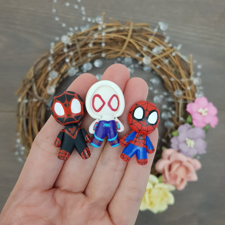 Spider friend man - Handmade Flatback Clay Bow Centre
