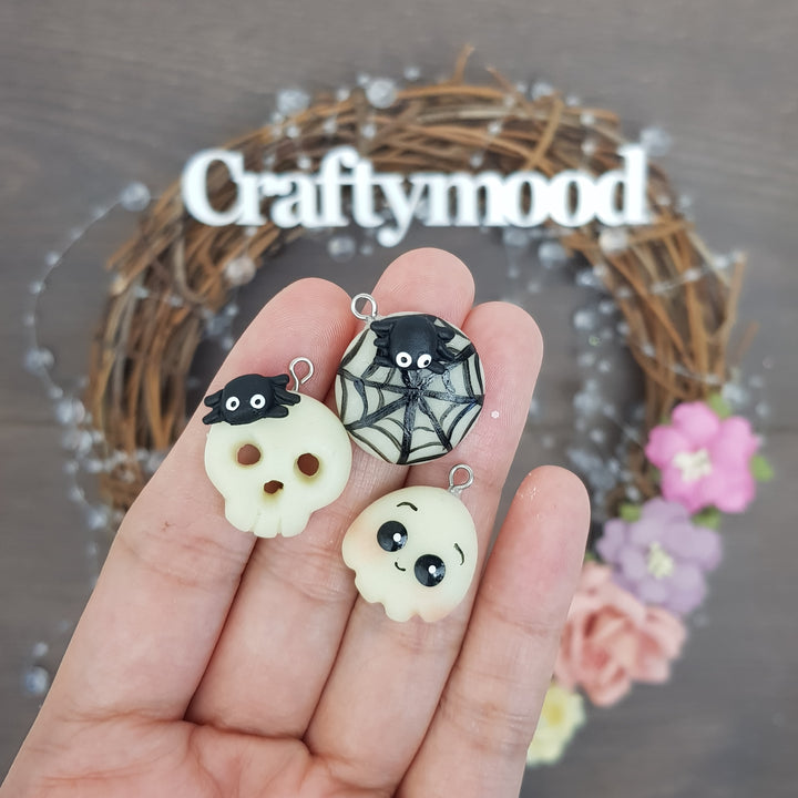 SALE Halloween charms - Handmade Flatback Clay Bow Centre