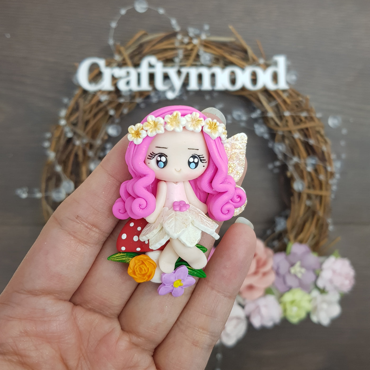 Mushroom fairy pink hair - Handmade Flatback Clay Bow Centre