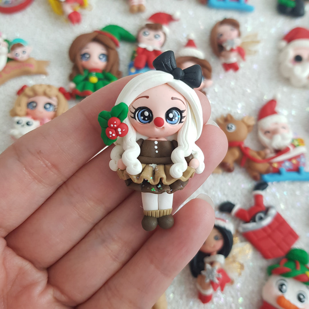 Christmas clown girl - Embellishment Clay Bow Centre