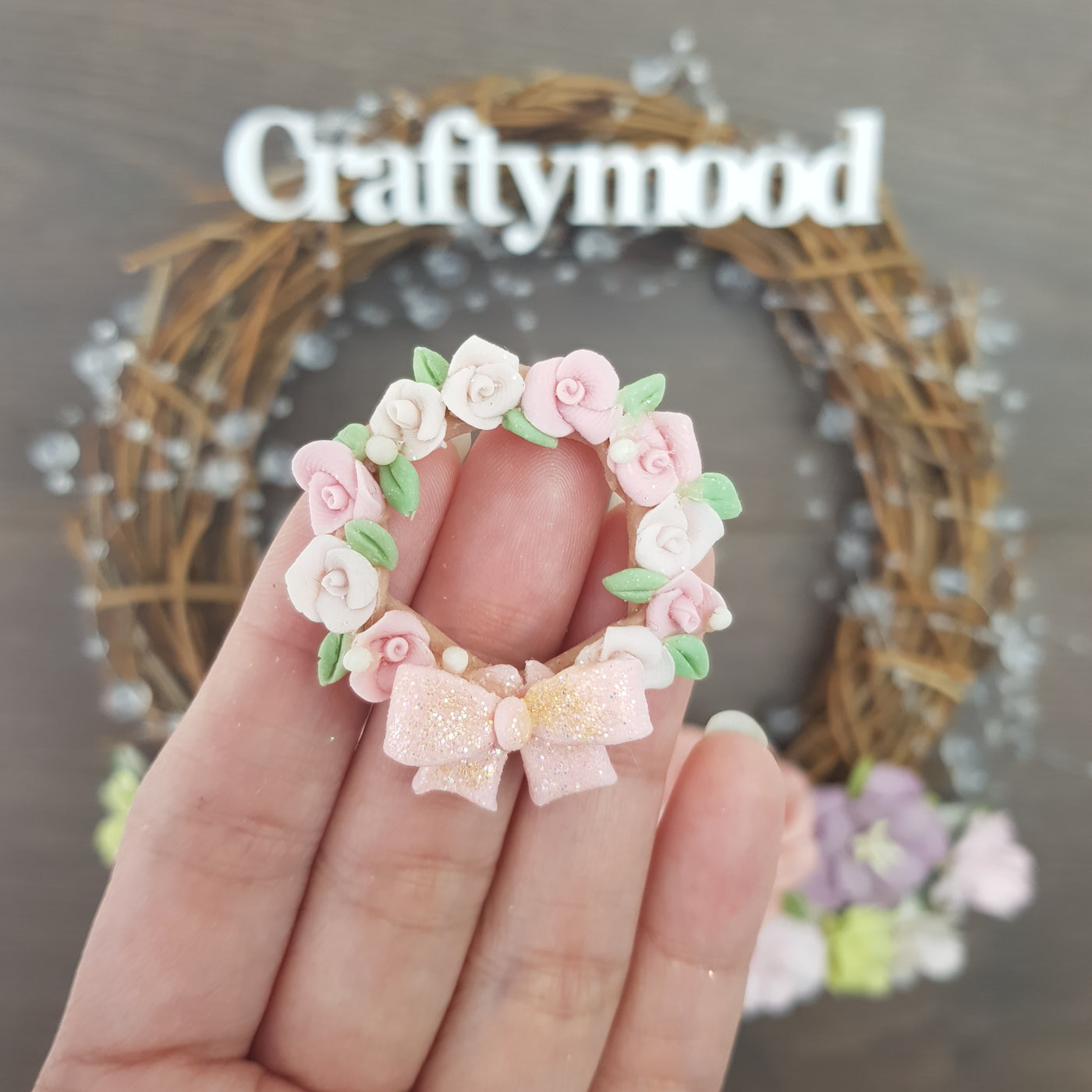 Golden pink flowers wreath - Embellishment Clay Bow Centre
