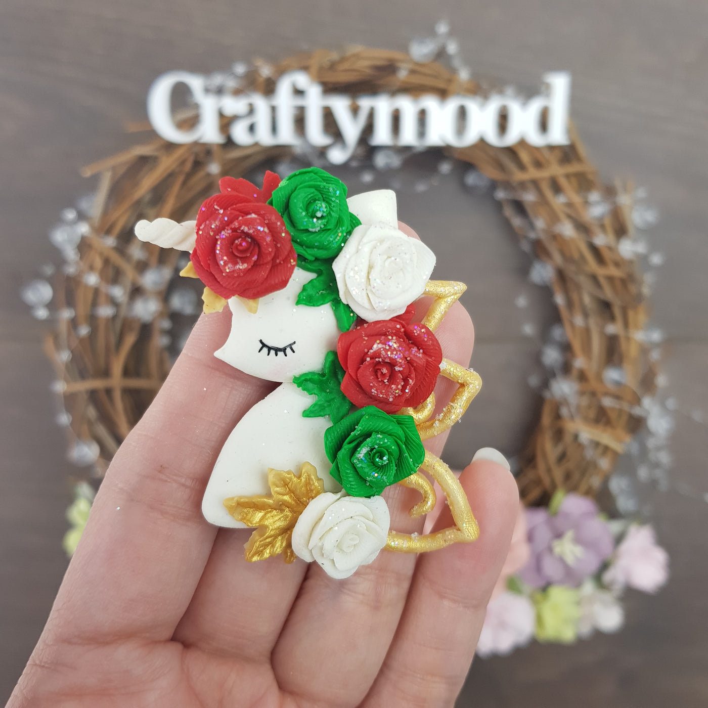 Red green flower unicorn head - Handmade Flatback Clay Bow Centre