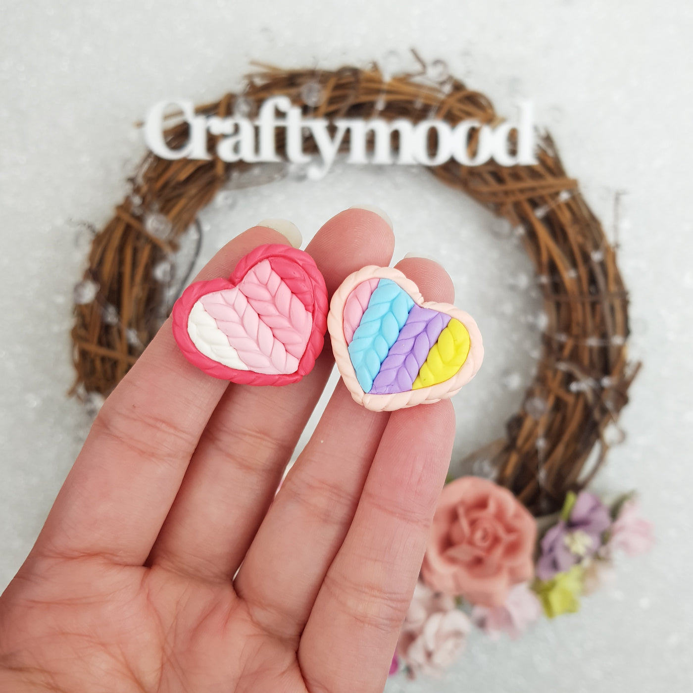rainbow heart knitted  - Embellishment Clay Bow Centre