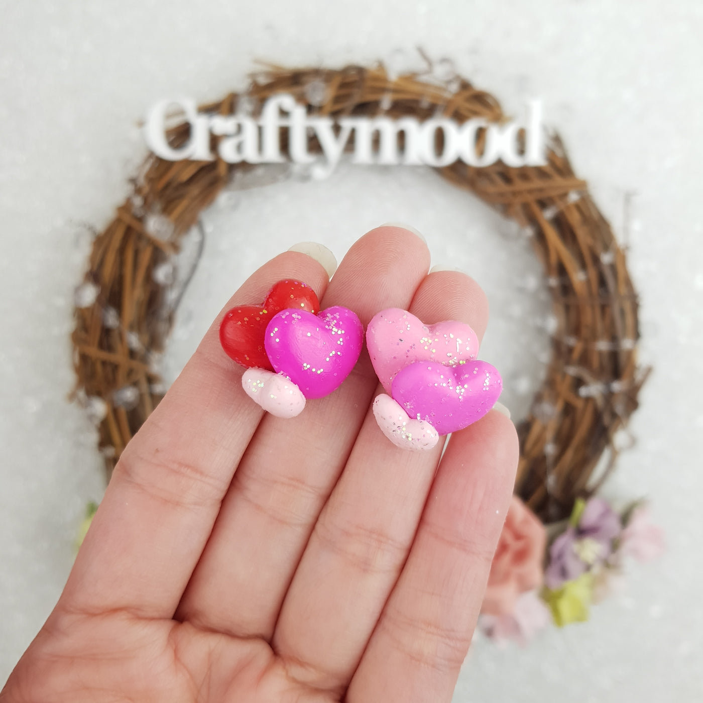 hearts  - Embellishment Clay Bow Centre