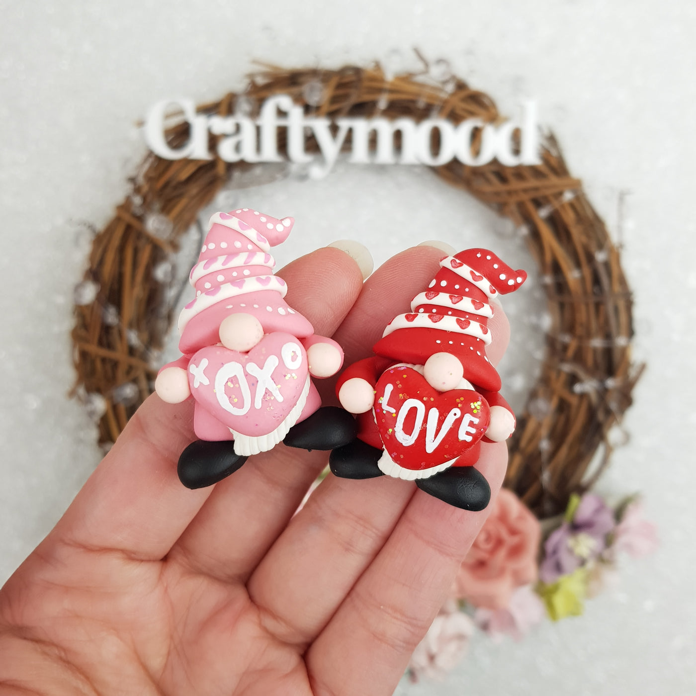 love gnome gonk valentine  - Embellishment Clay Bow Centre