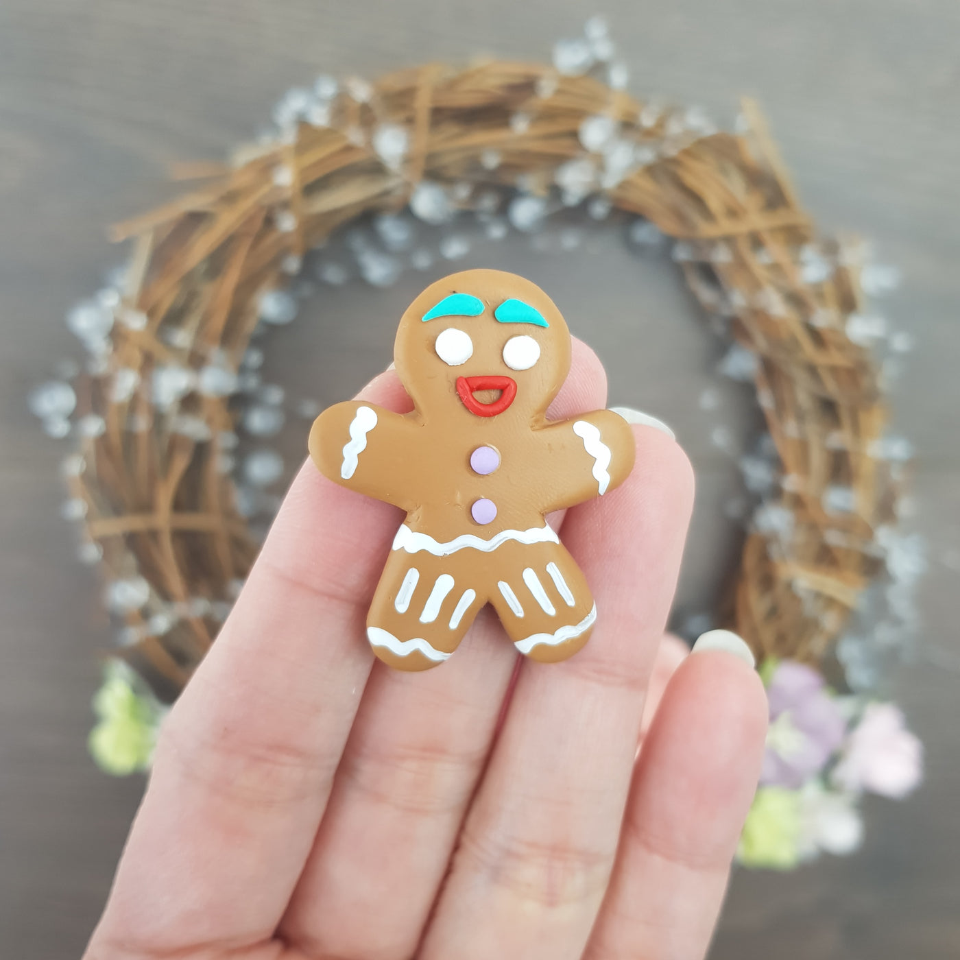 Gingerbread - Handmade Flatback Clay Bow Centre